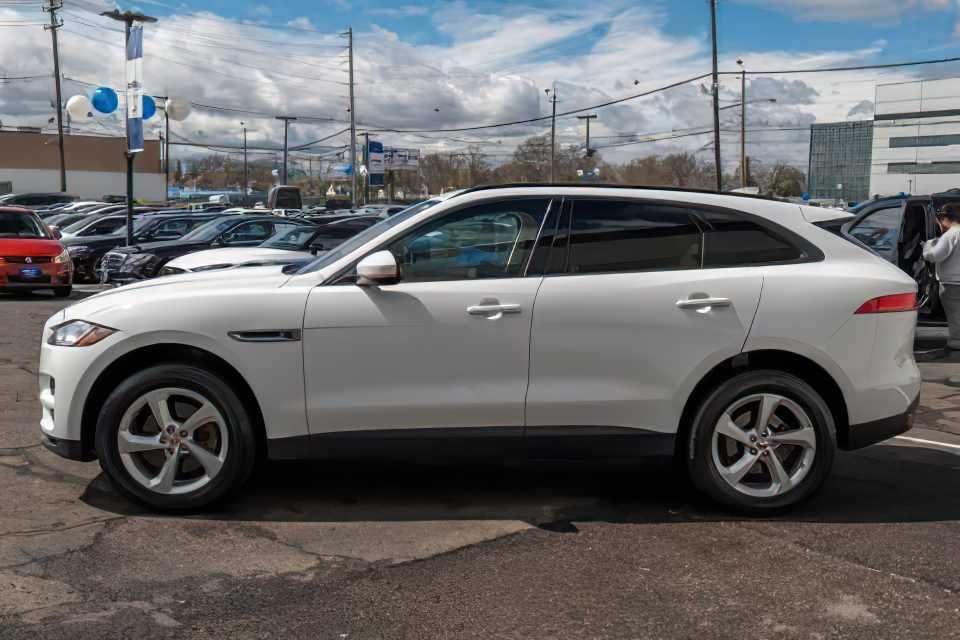 2017 Jaguar F-PACE