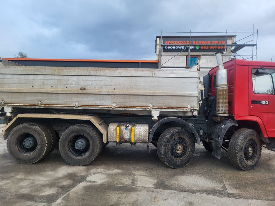 Samochód ciężarowy Volvo-FL12