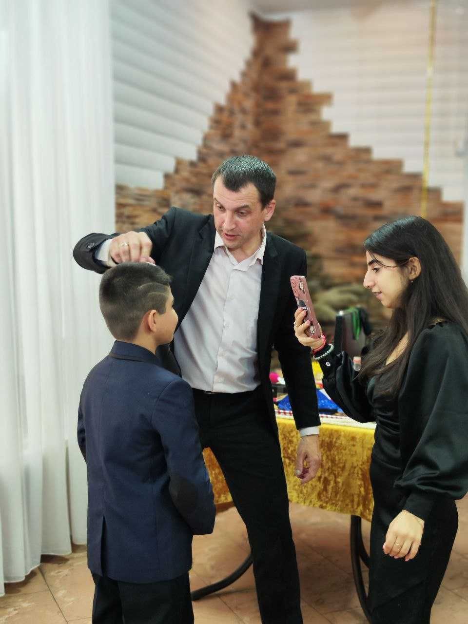 ФОКУСНИК с кроликом. АНИМАТОРЫ на праздник в Харькове