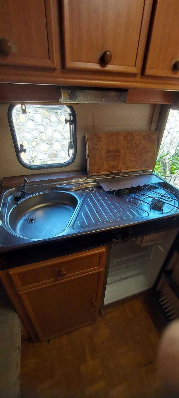 Автодім LMC CARAVAN 450P