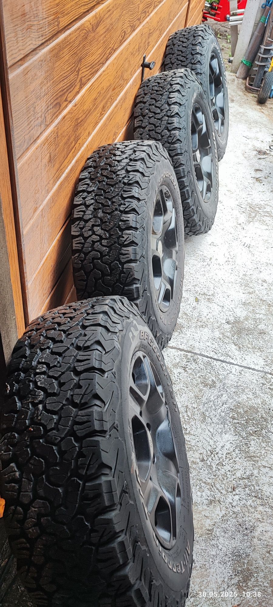 Koła felgi opony Ford Ranger