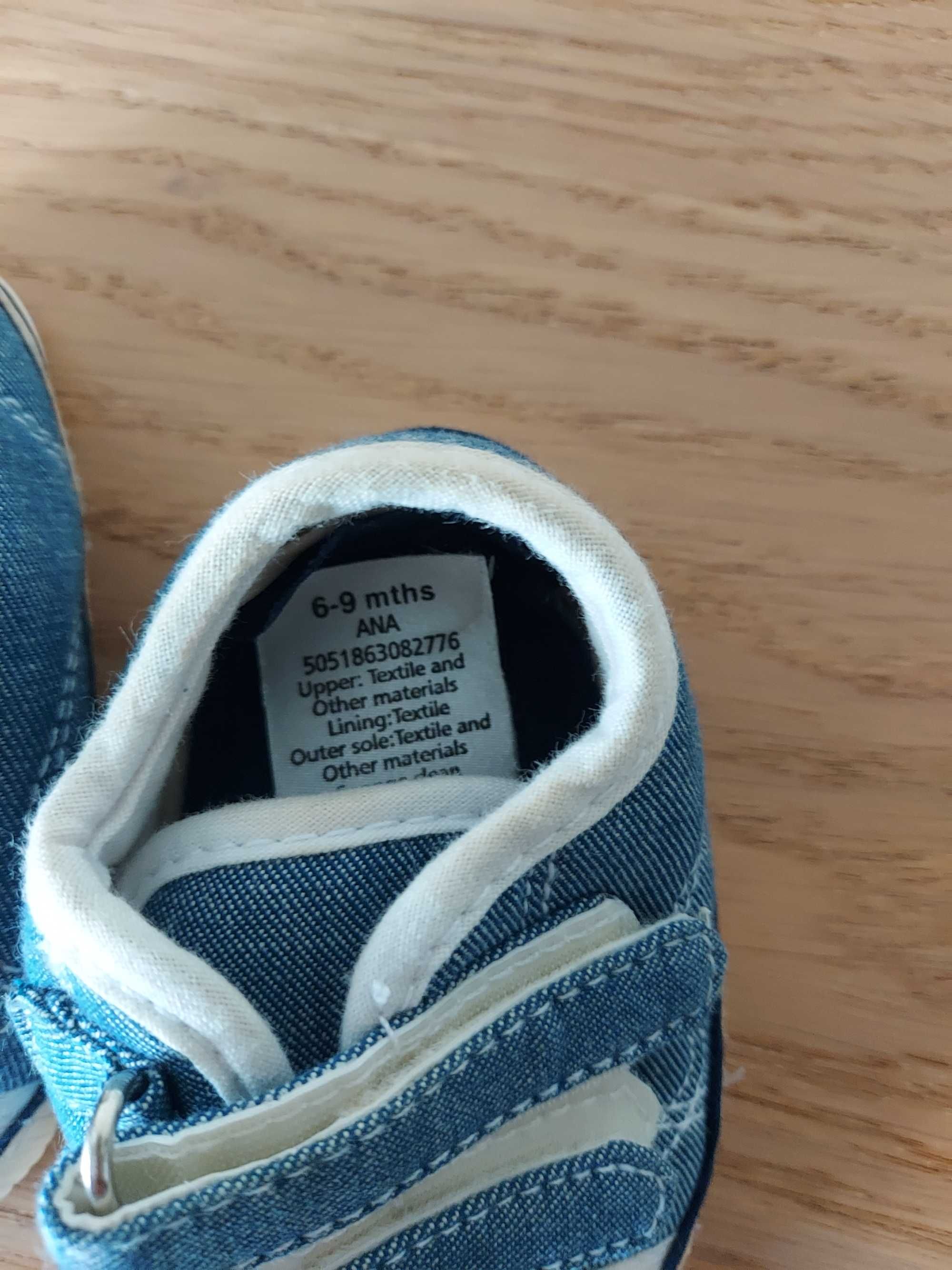 Buty chłopięce, wiek 6-9 miesięcy