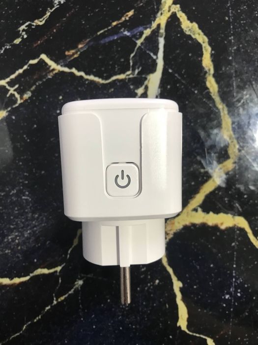 Розумна розетка 20A із функцією вимірювання енергоспоживання