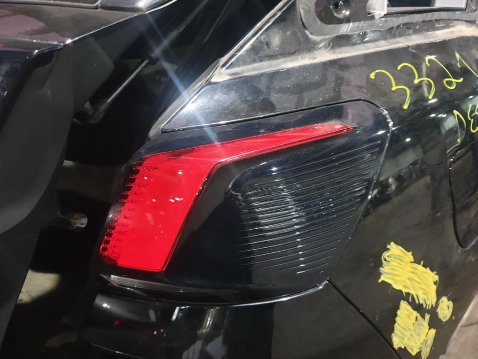 Farolim direito PEUGEOT 3008 II (M_)