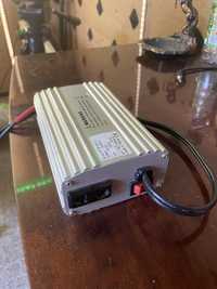 Інвектор 12v/220v