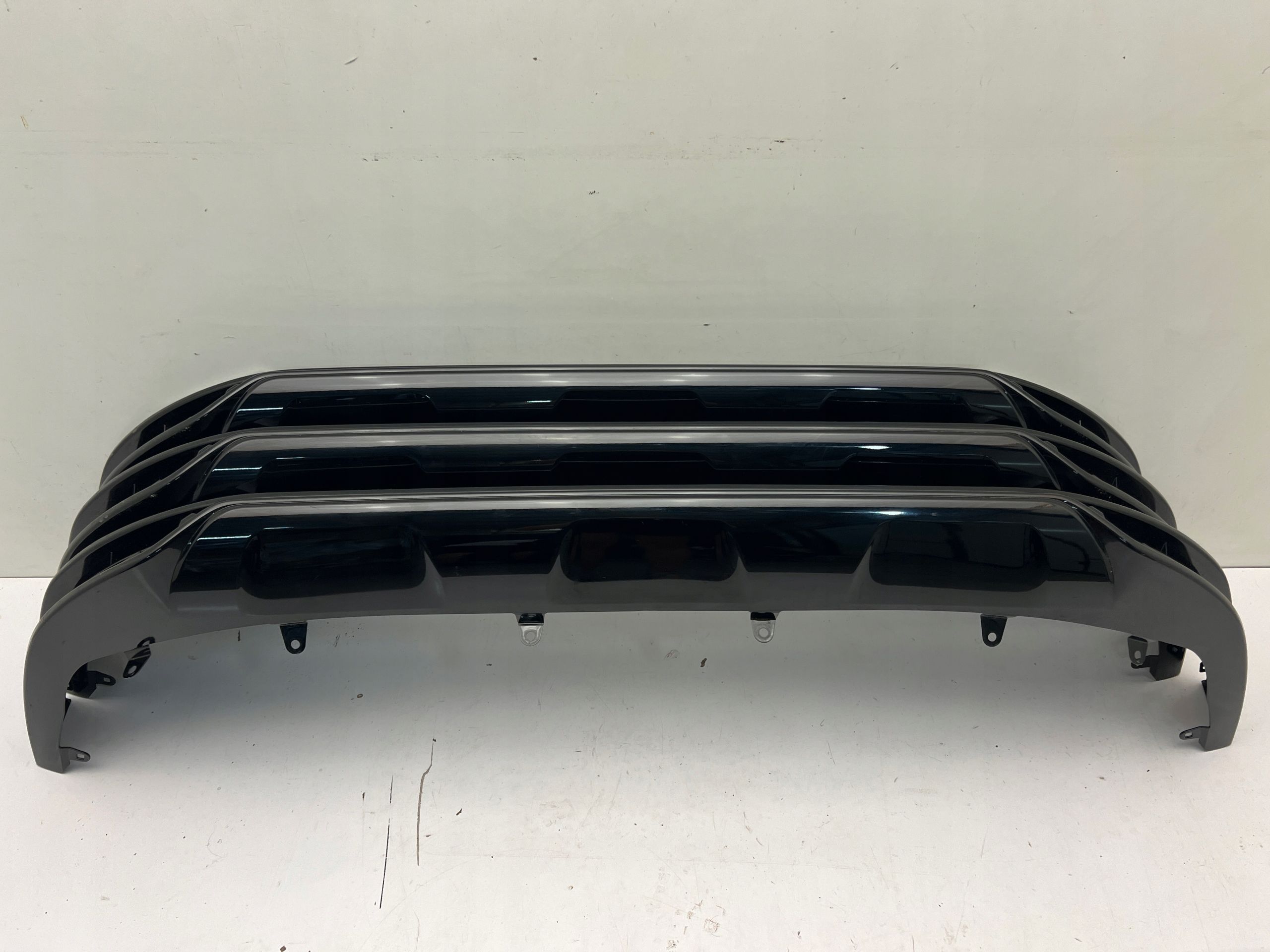 Toyoyta RAV4 V Hybrid dokładka Spoiler Zderzaka Przedniego przód N…