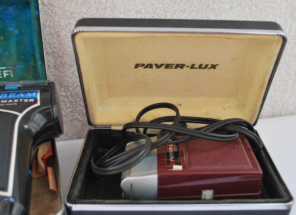 Conjunto de máquinas de barbear antigas