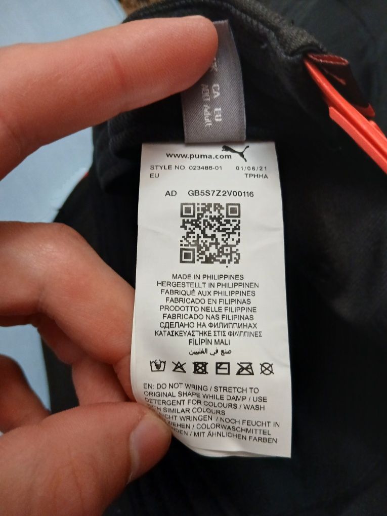 Кепка Puma в колабі з феррарі