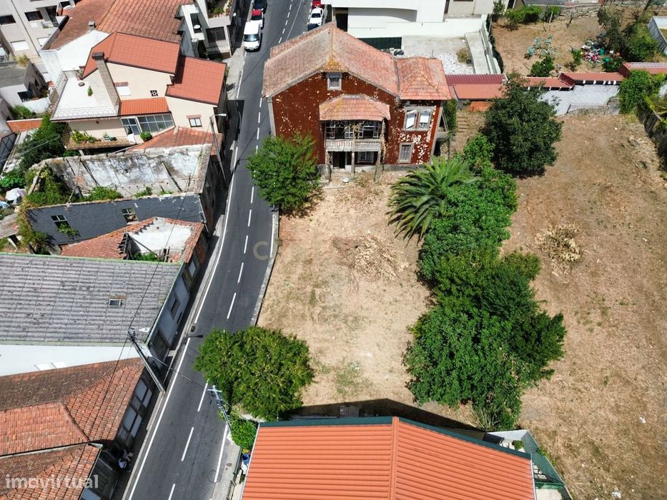 Moradia para Recuperar em Rio Tinto - Gondomar