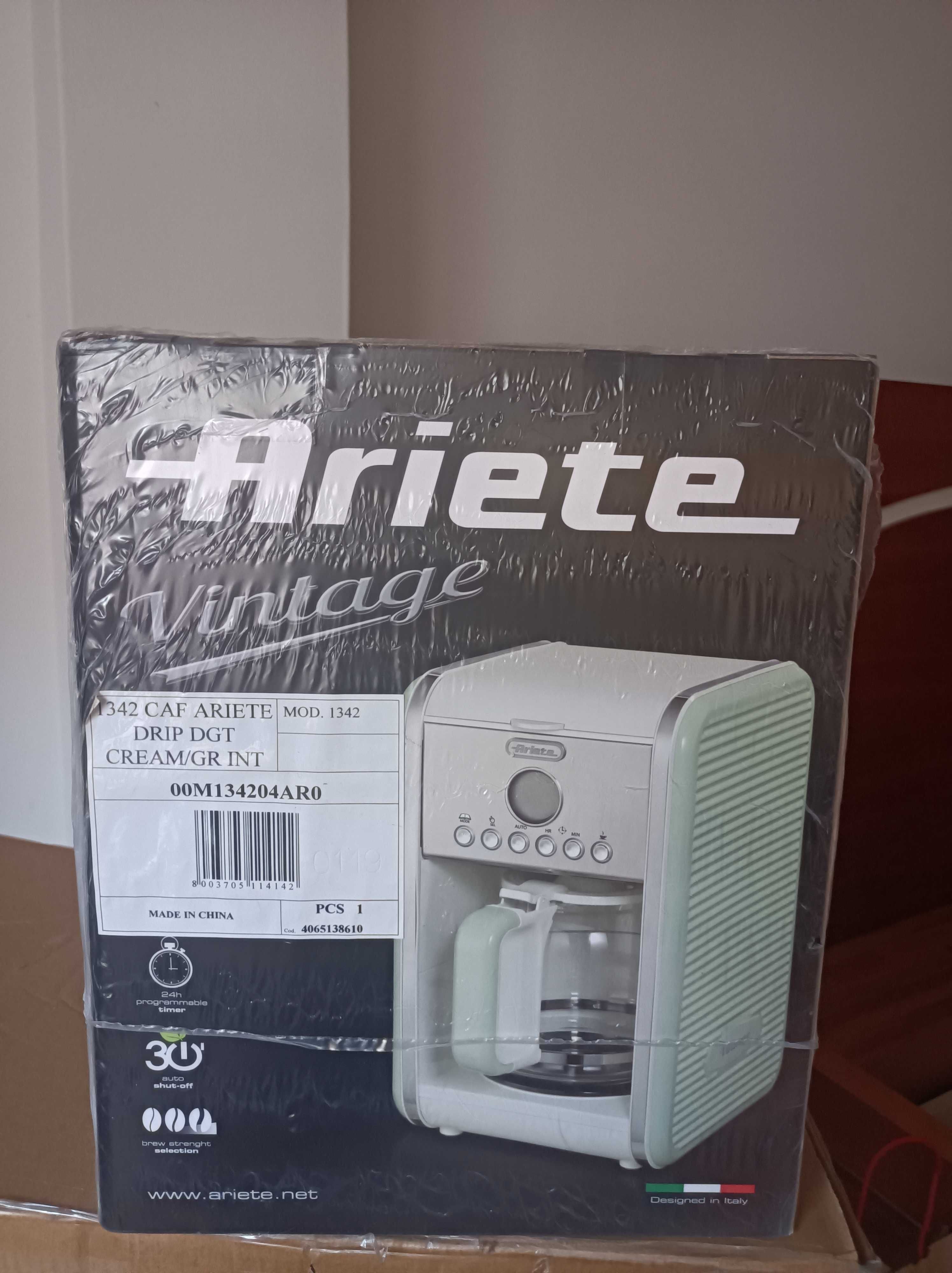 Máquina de Café Filtro ARIETE Vintage 1342 (12 Chávenas)