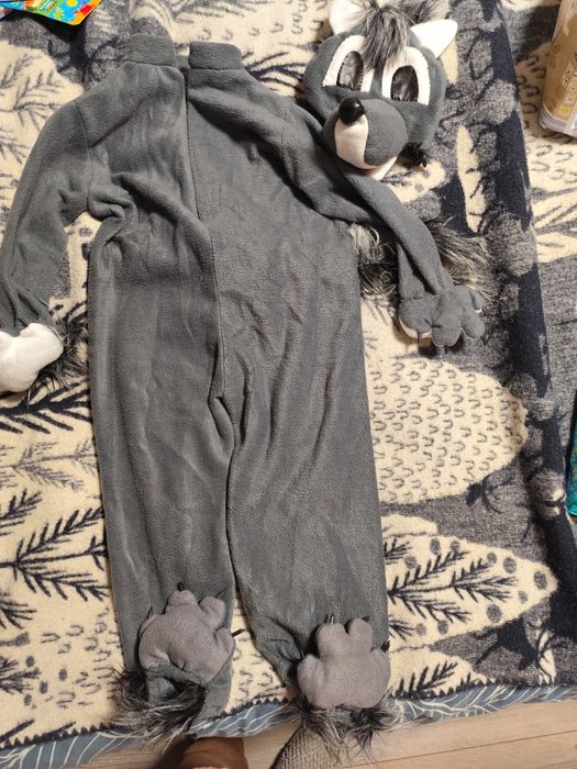 Новорічний костюм вовка