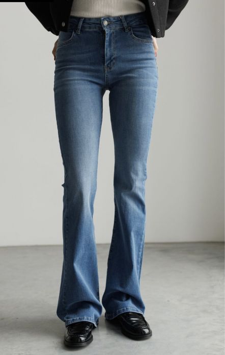 Джинси жіночі