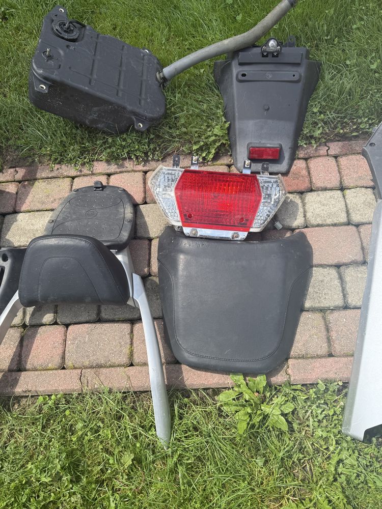 Części do skutera Daelim S2 125.
