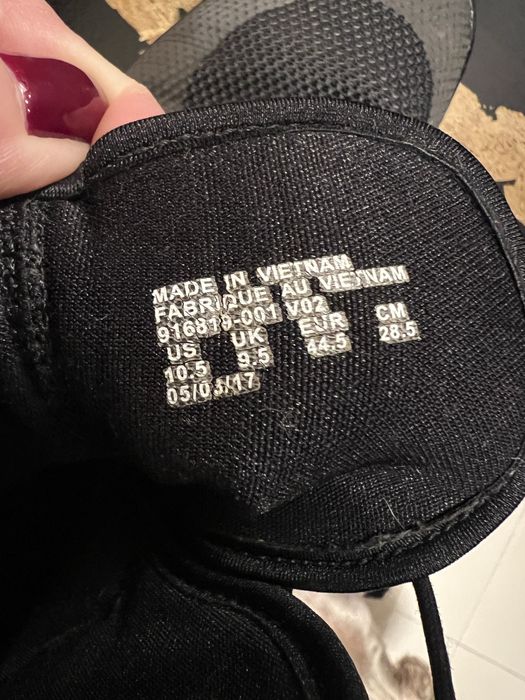 Мужские кроссовки-ботинки Nike  44,5 размер 28,5 см