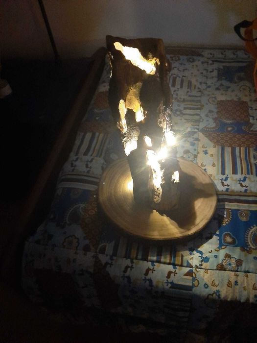 decoração em madeira com led