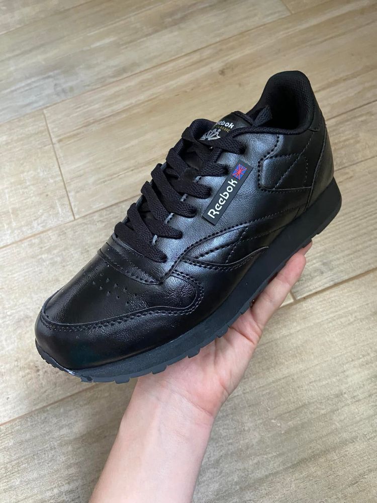 Кросівки Reebok 36,37,38