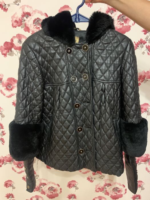 Куртка шкіряна