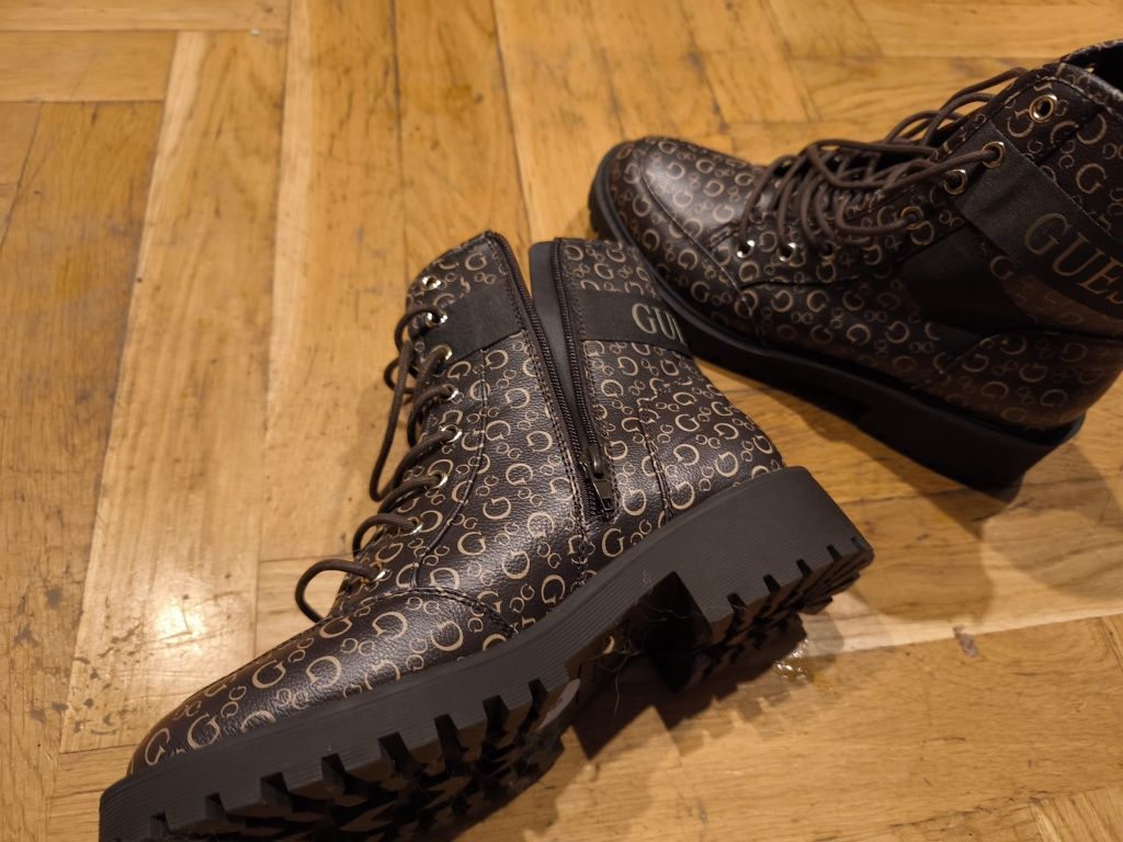Guess Buty na sprzedaż.Damskie
