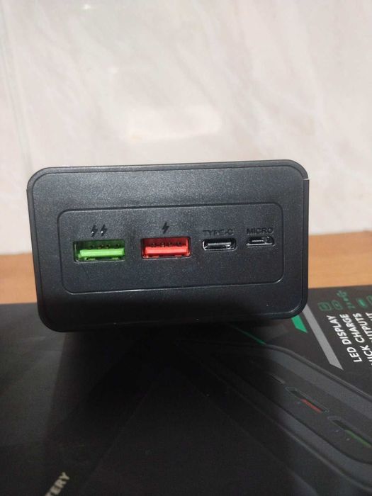 BeePower Power Bank BP-30PD 30000mAh 22.5W PD USBC