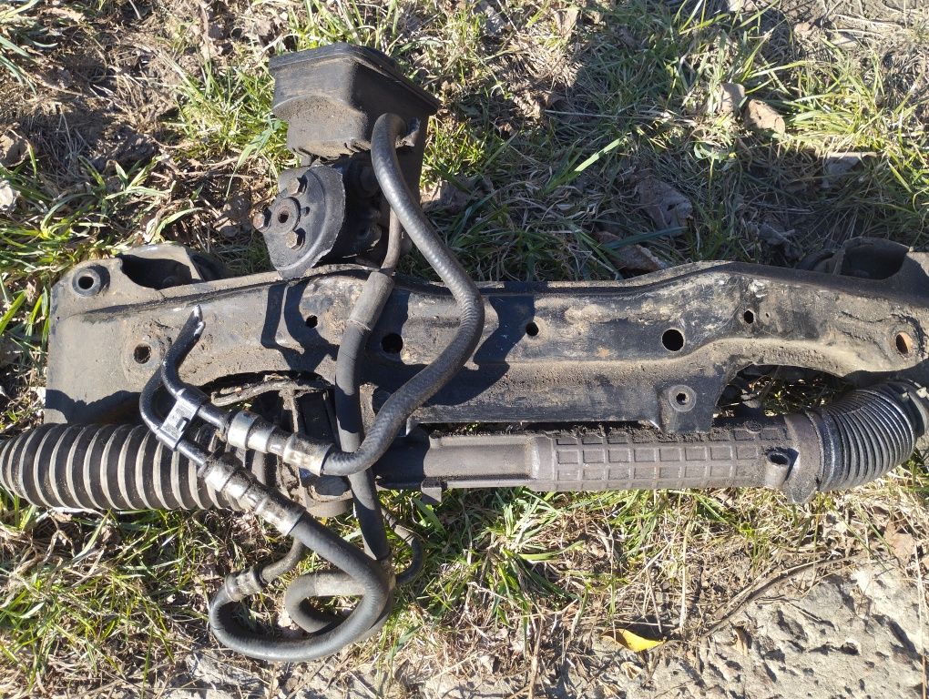 БМВ 3 Е46 рулевая рейка в сборе