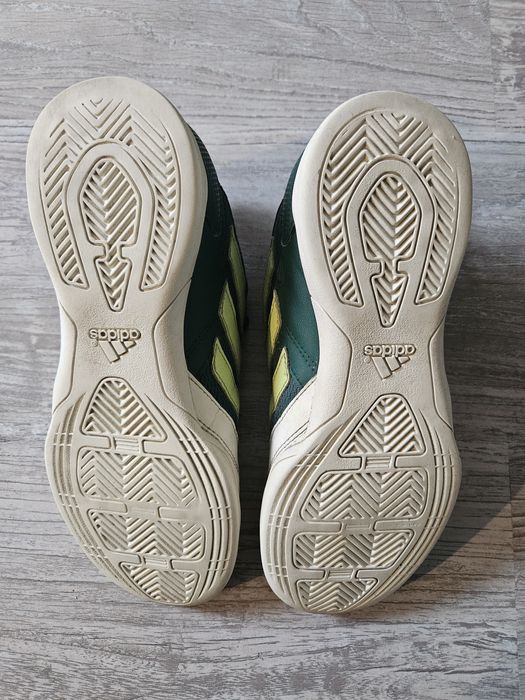 Buty halówki Adidas Sala 2 J dziecięce rozmiar 36 2/3