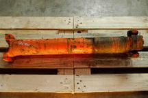 Wał pędny do ładowarki Hitachi LX210E. Cardan shaft. 73cm.Kardan