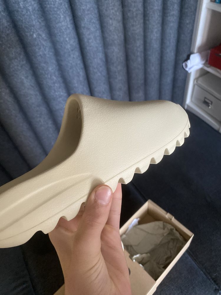 Yeezy slide bone  2022/23