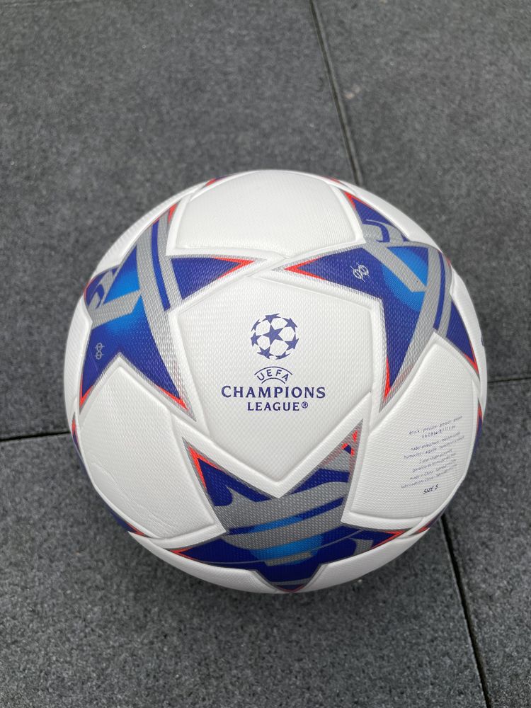 Футбольний м'яч  Adidas Champions League 23/24