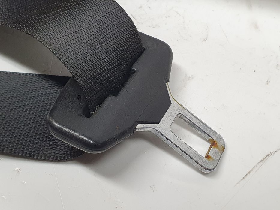 Cinto frente direito MERCEDES-BENZ Classe C (W202)