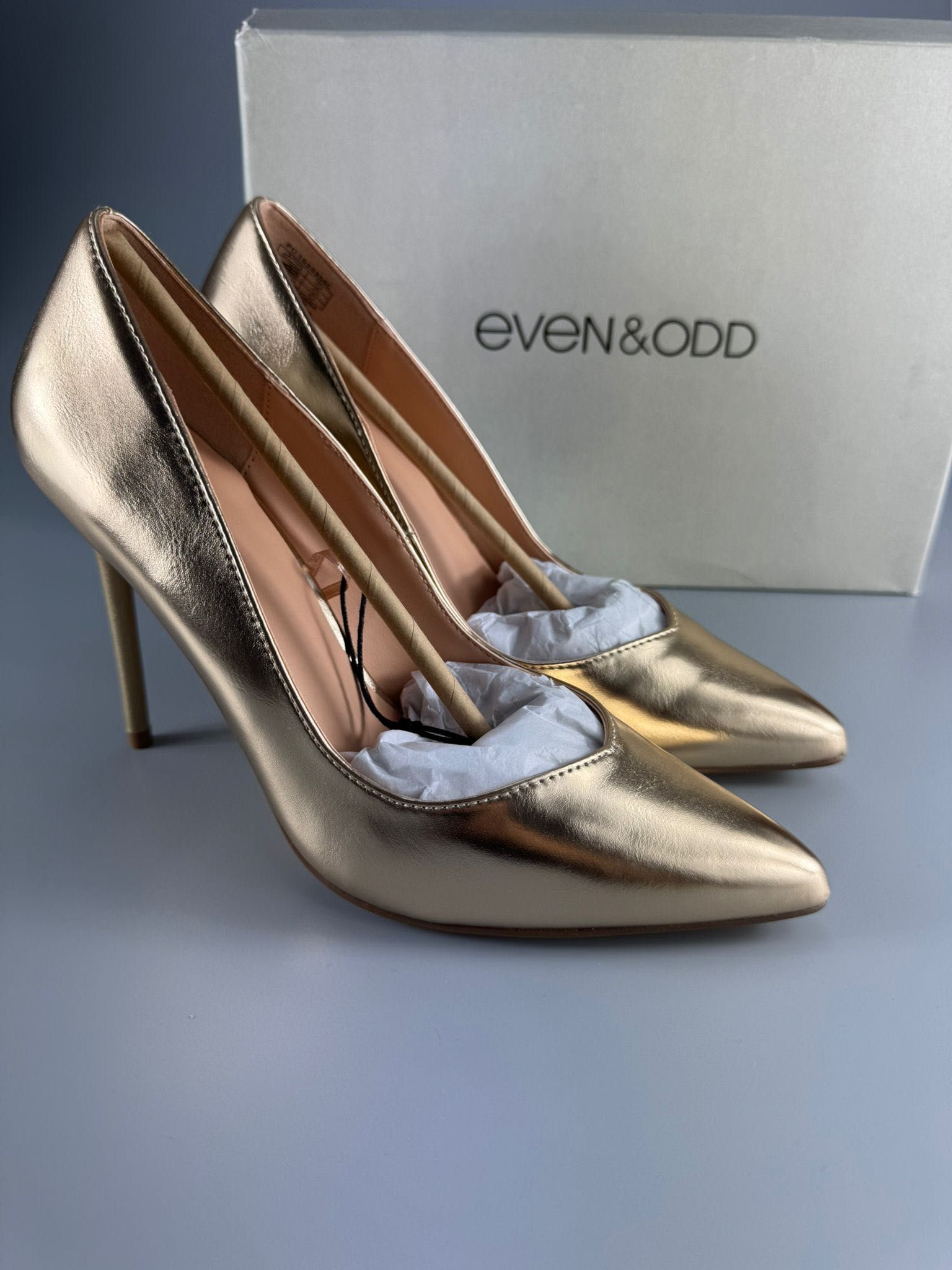 Nowe buty na obcasie szpilki EVEN & ODD złote 38