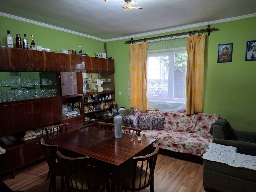 Берегове будинок 70кв.м, жилий, після ремонту. ТОРГ.