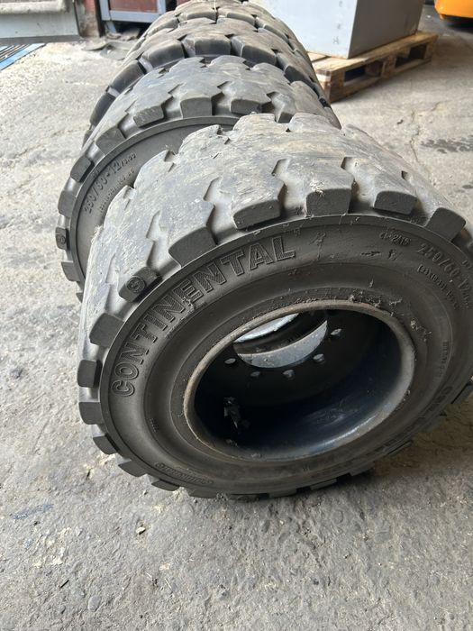 Felgi opona 23x10-12 STILL RX ,Linde