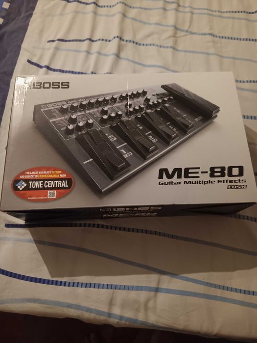 Pedaleira boss ME 80