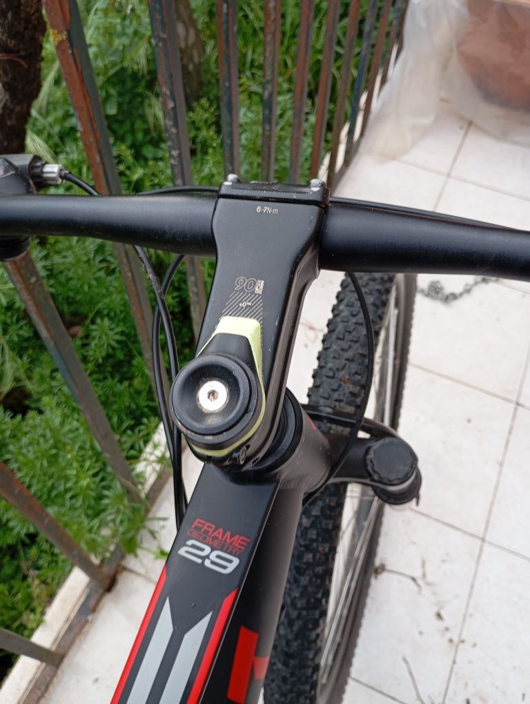 Bicicleta de BTT à Venda - Oportunidade Imperdível!