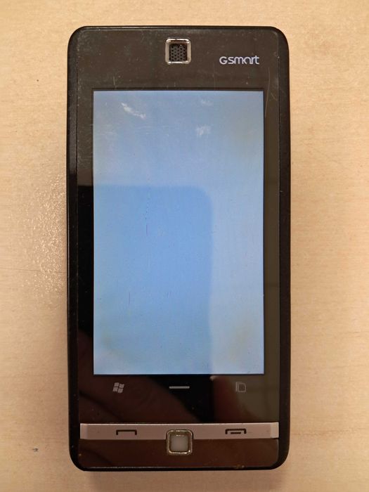 Лот моб. телефонів