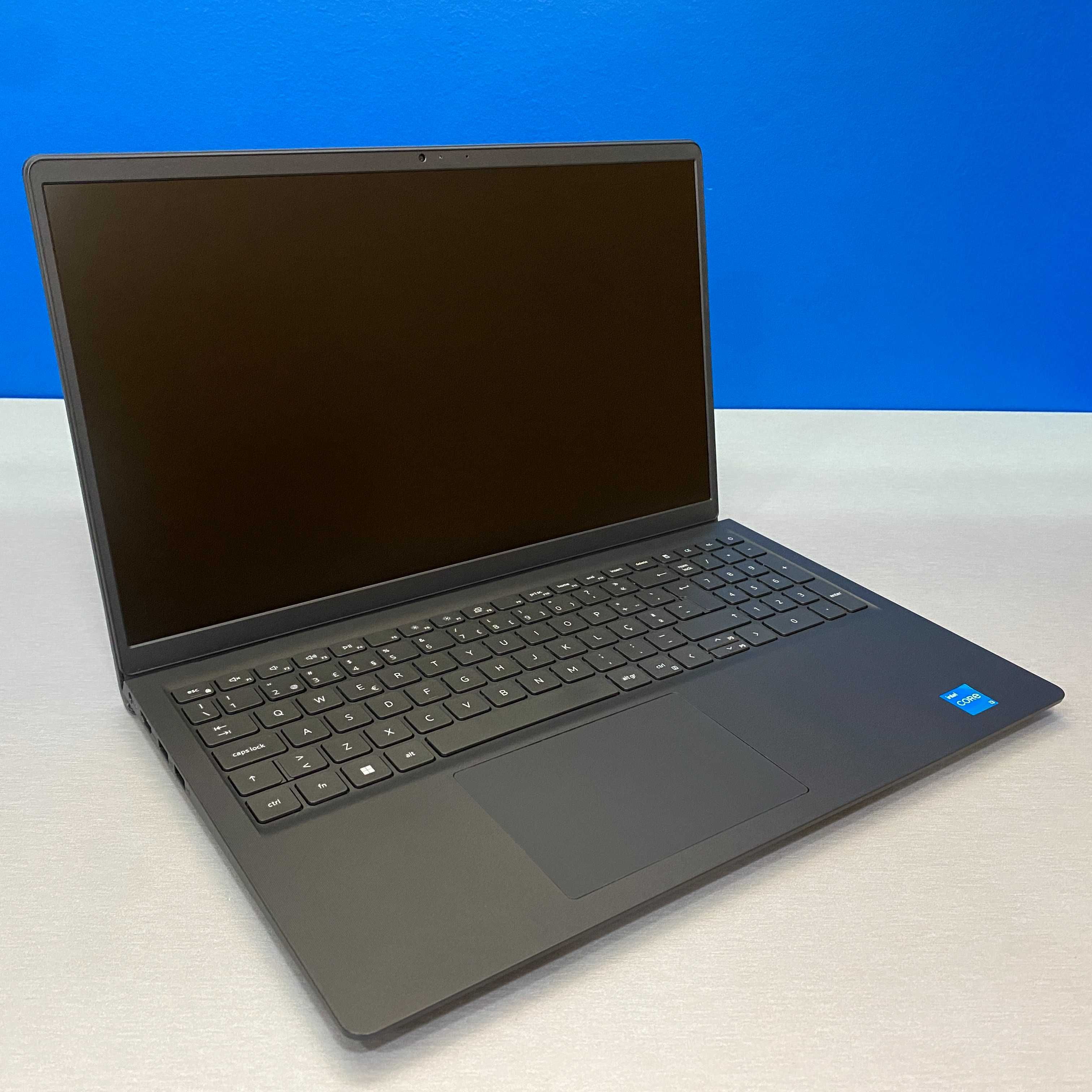 Dell Vostro 15 3510 - FHD 15.6" (i3-1115G4/8GB/256GB SSD NVMe)