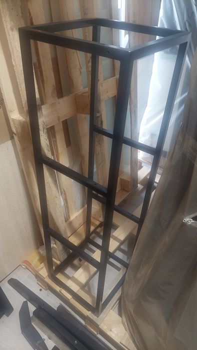 Stelaż metalowy, czarny mat