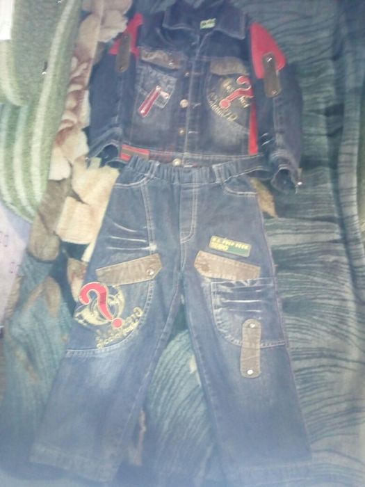 Продам джинсовый костюм на флисе