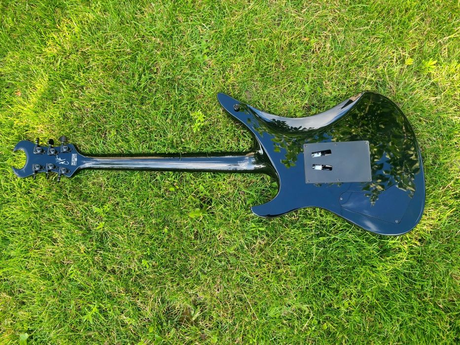 Schecter Synyster Gates Custom