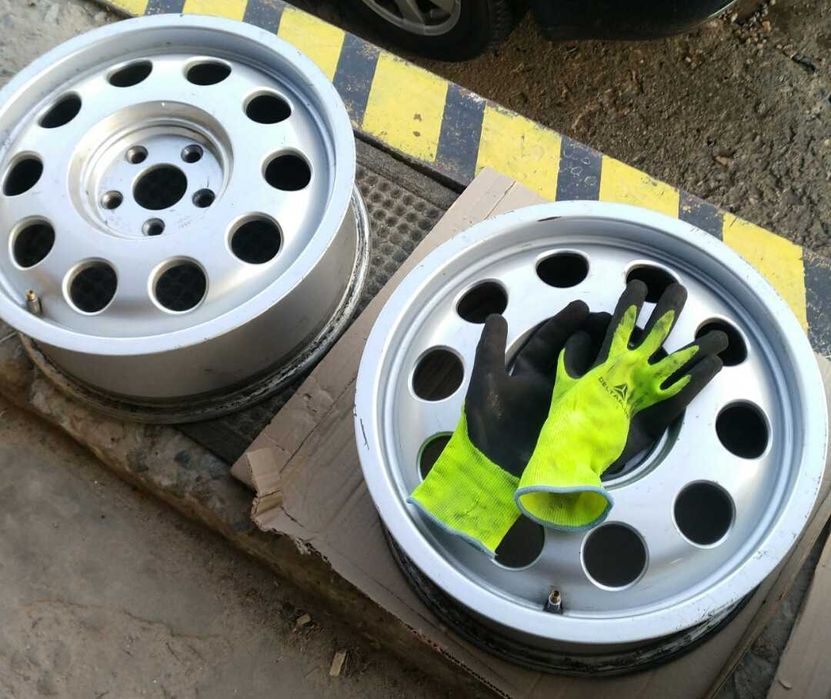 Оригінальні ковані диски Audi Pepperpots Forged R15 (VW Skoda Seat)