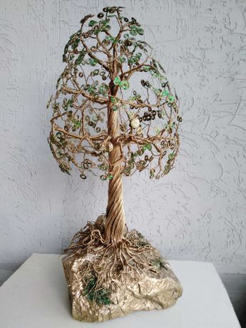 Декоративное дерево плетеное из проволоки