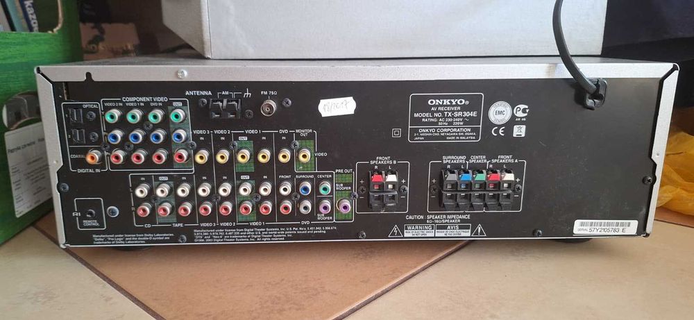 Kino domowe Yamaha 5.1 + amplituner Onkyo TXSR304E + subwoofer aktywny