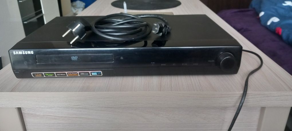 Odtwarzacz samsung dvd