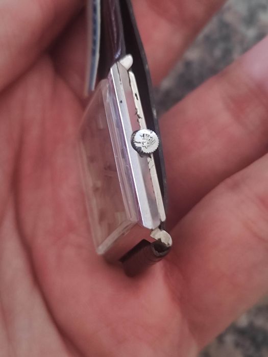 Relógio Titan 17 jóias
