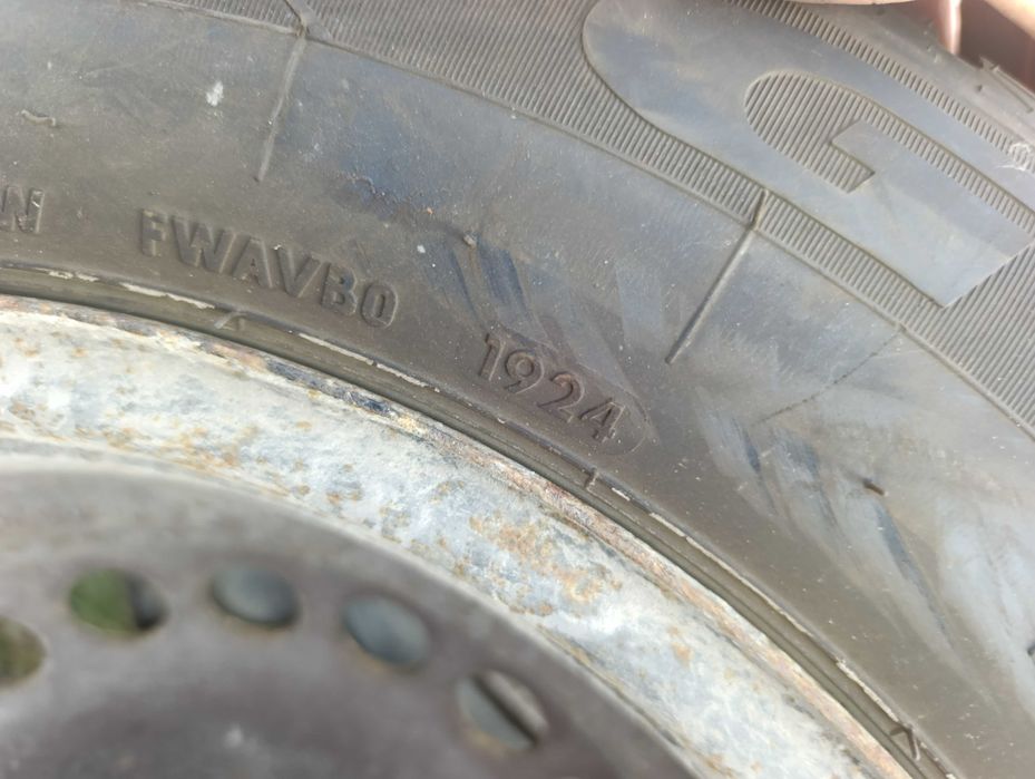 Koła VW T5 T6 5x120 opony 215/65/16C zima zimowe z kolcami 2024r.
