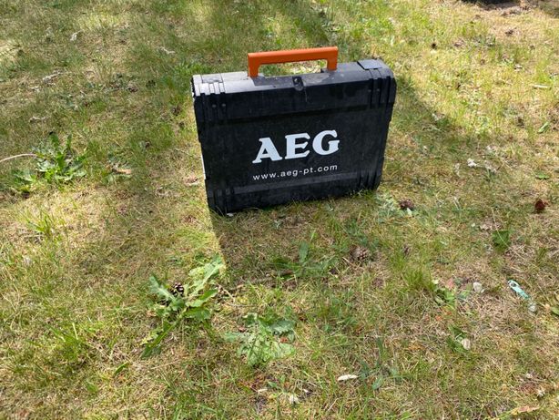 Walizka skrzynka AEG