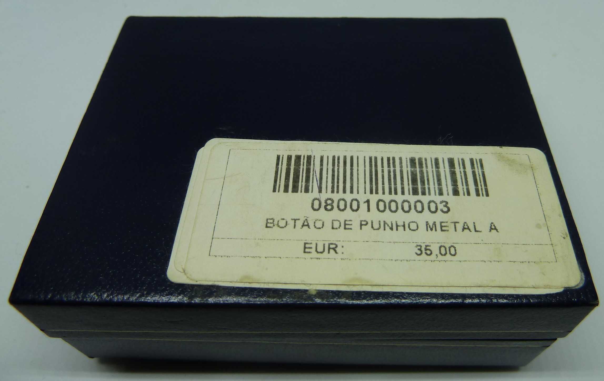 Botões de punho novos em caixa - SALDO