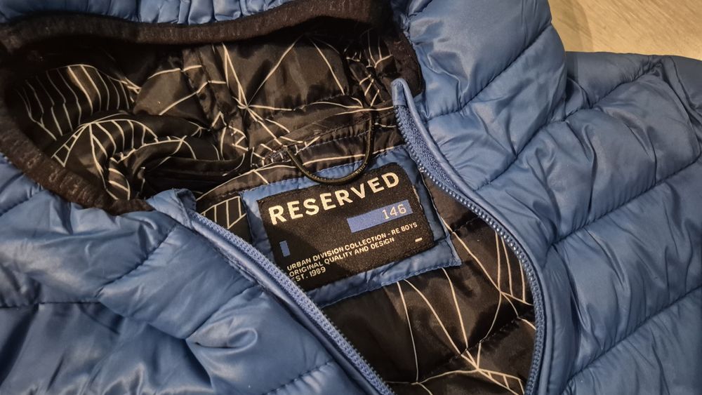 Niebieska kurtka przejściowa Reserved 146