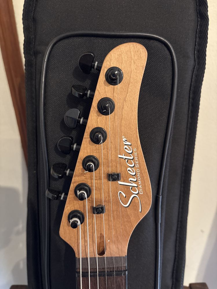 Guitarra Schecter PT + mala de transporte