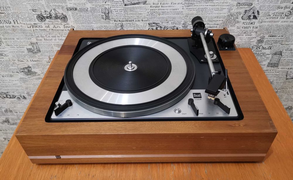 Gramofon Dual 1209 Vintage